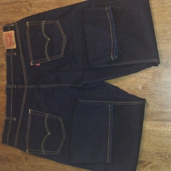 Dark Wash Levis 550 Jeans 44x30 - Picture 7 of 7